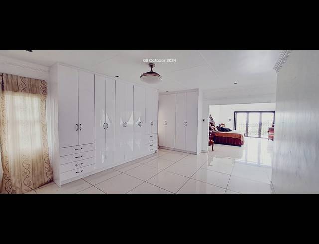 7 BEDROOM HOUSE FOR SALE IN BLACKRIDGE